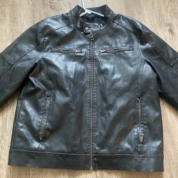 Mens XL leather jacket by Guess - Picture 2 of 4